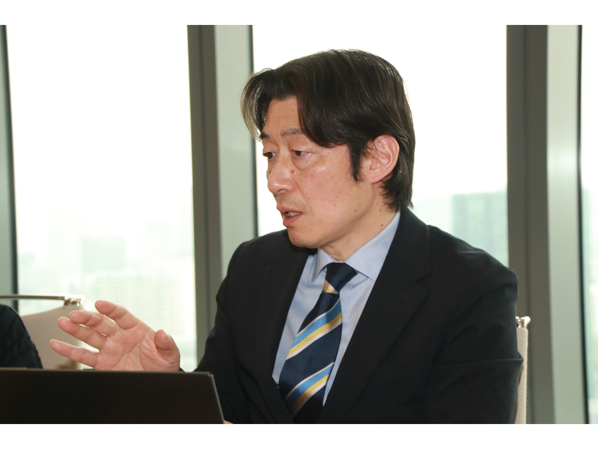 ミドルシニア労働市場スペシャリストの石井宏司氏【撮影／平木昌宏】