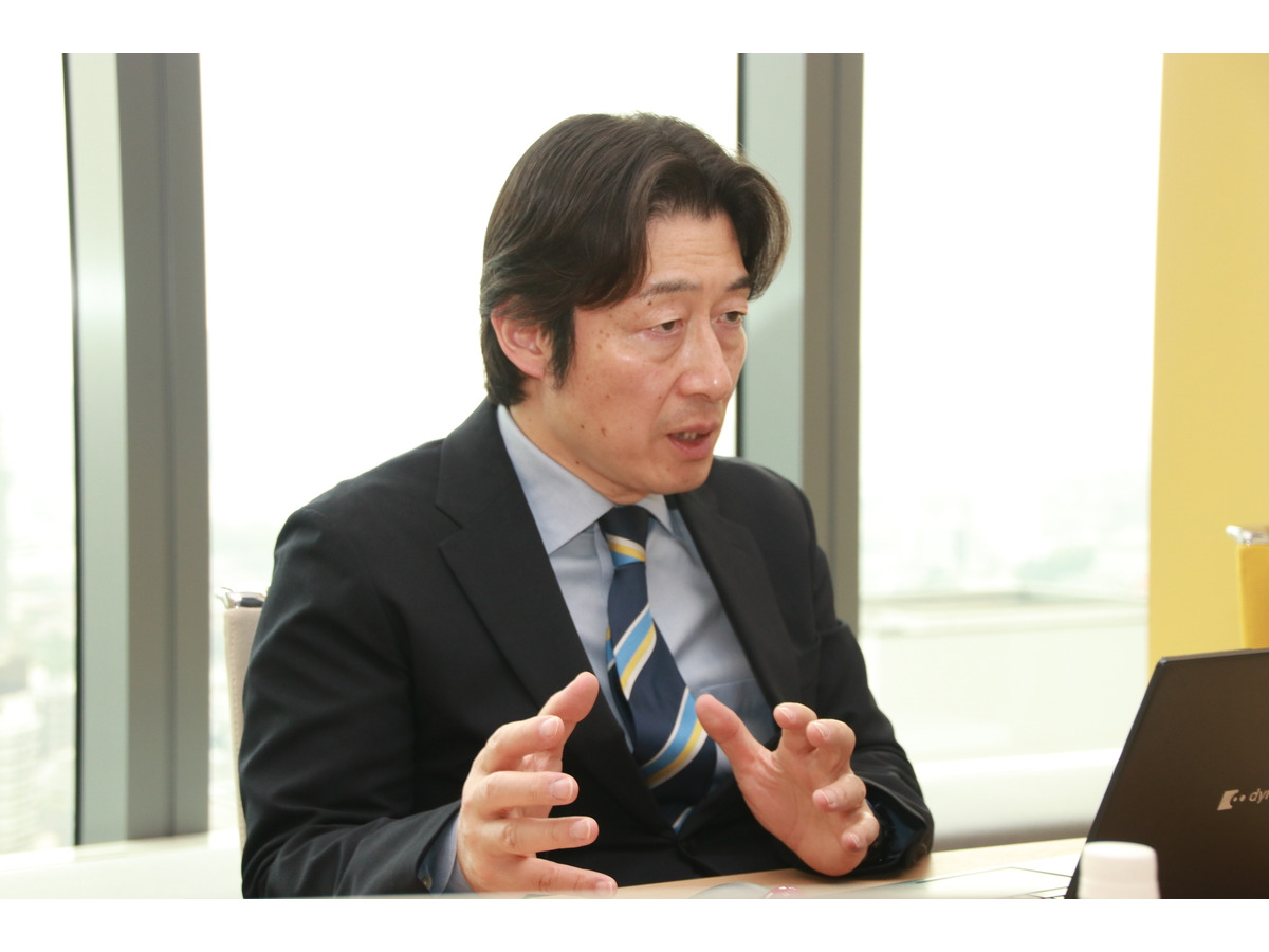 ミドルシニア労働市場スペシャリストの石井宏司氏【撮影／平木昌宏】